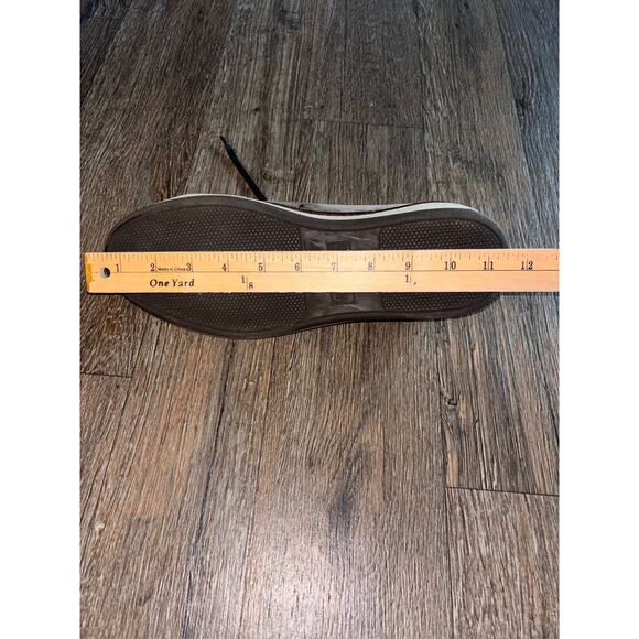 To Boot New York ADAM DERRICK size 10
Fleetwood Grey Suede casual shoe - Picture 12 of 13